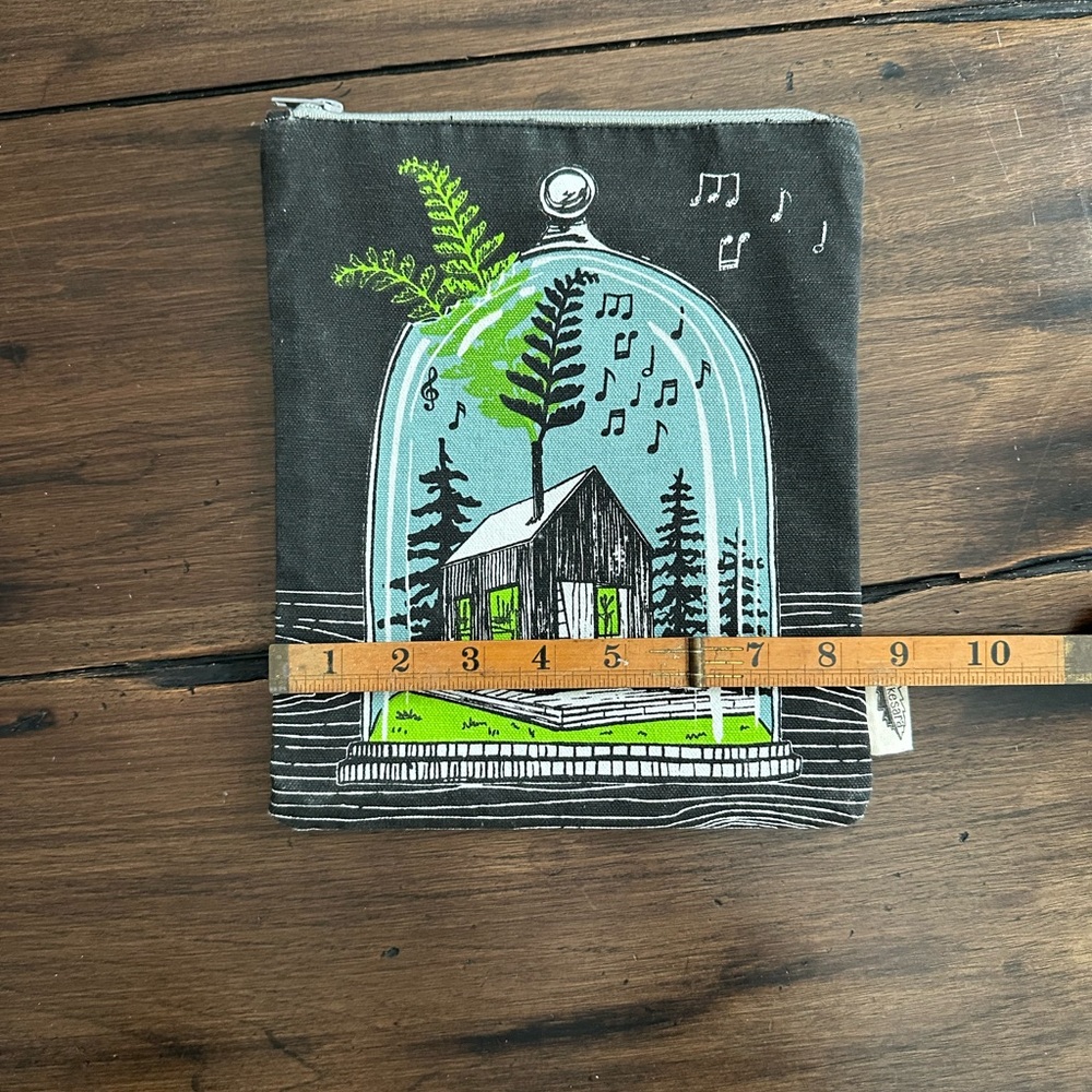 Artistic Gray Pouch with Nature Design